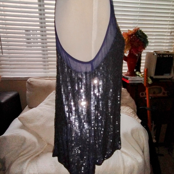 Nicole Miller Artelier Sequin Dressy Tank - Picture 4 of 8